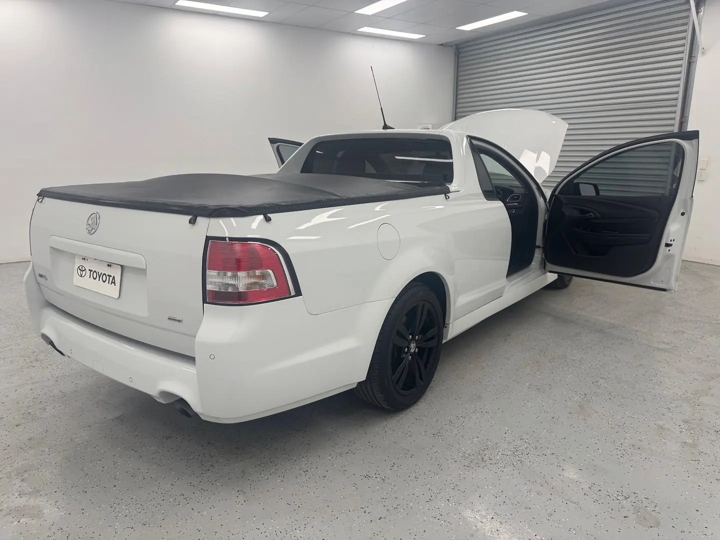 2016 Holden Ute Gallery Image 9