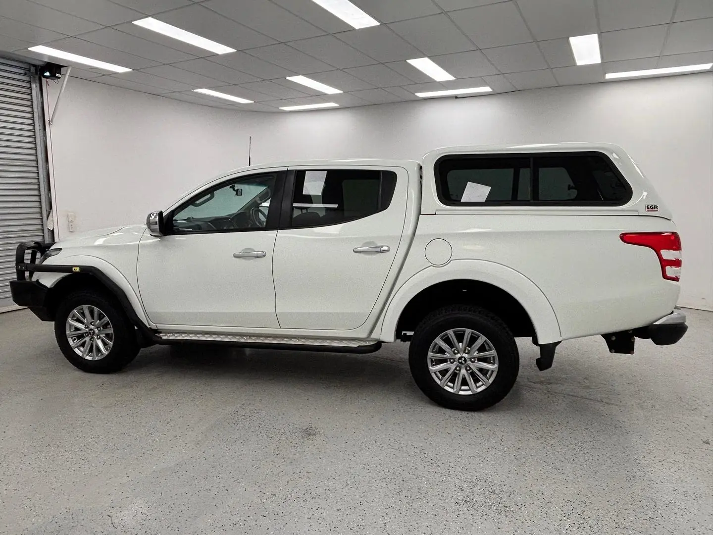 2017 Mitsubishi Triton Gallery Image 6