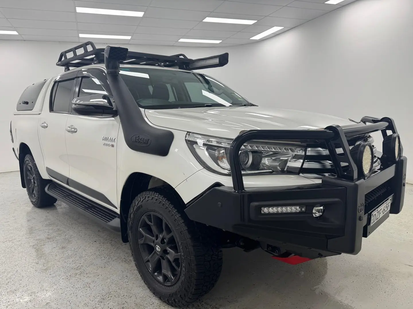 2018 Toyota Hilux Gallery Image 1