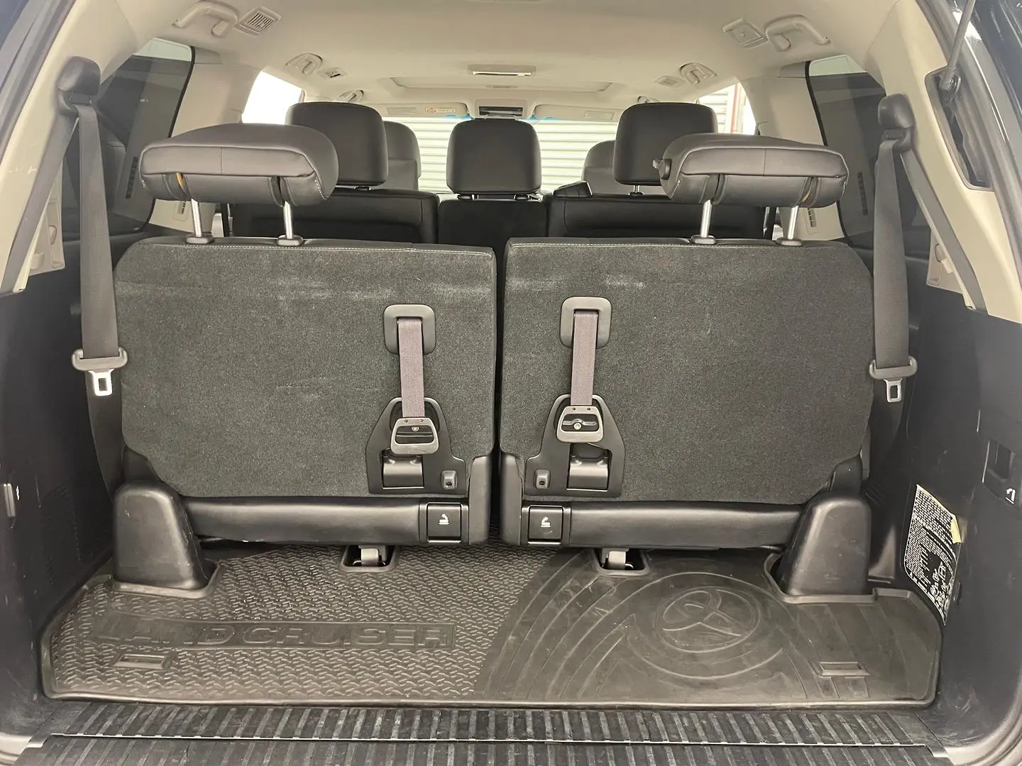 2021 Toyota Landcruiser Gallery Image 21