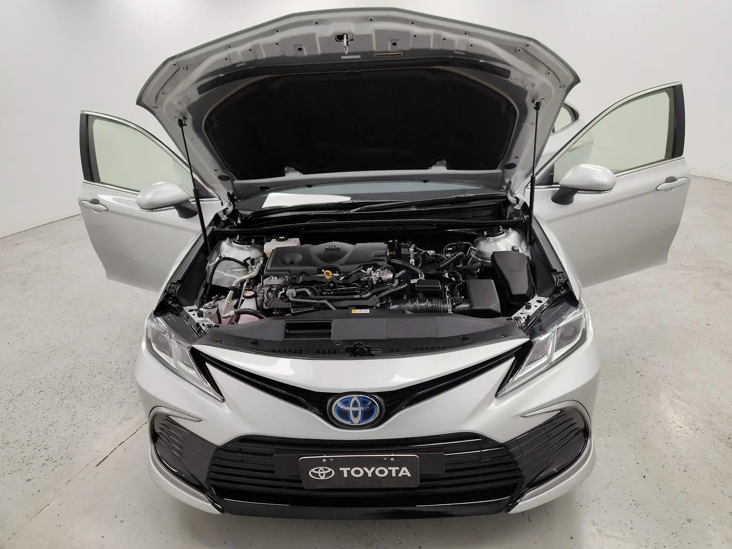 2023 Toyota Camry Gallery Image 15