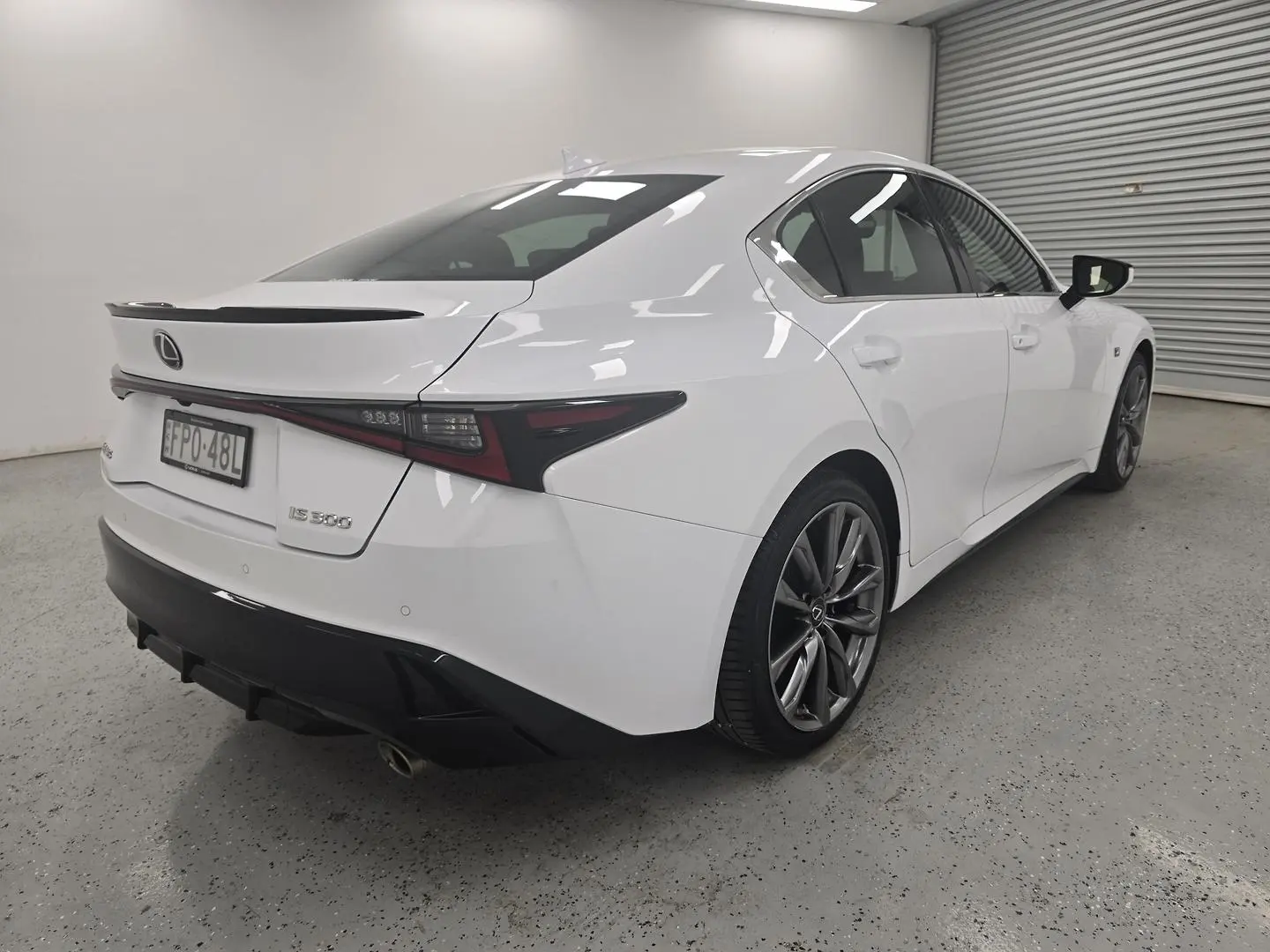2021 Lexus IS Gallery Image 3