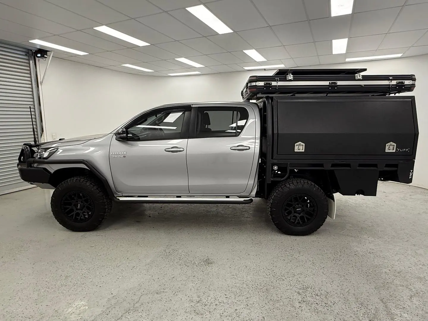 2022 Toyota Hilux Gallery Image 6
