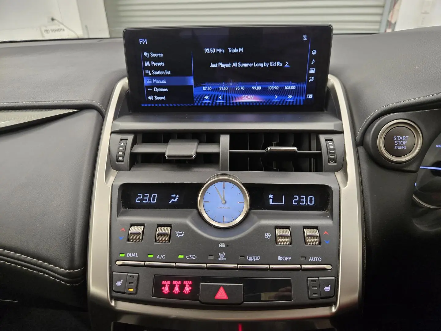 2020 Lexus NX Gallery Image 29