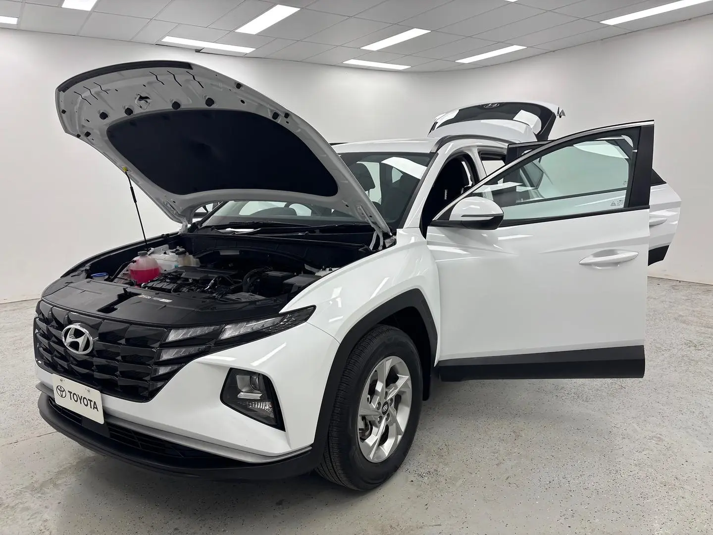 2023 Hyundai Tucson Gallery Image 14