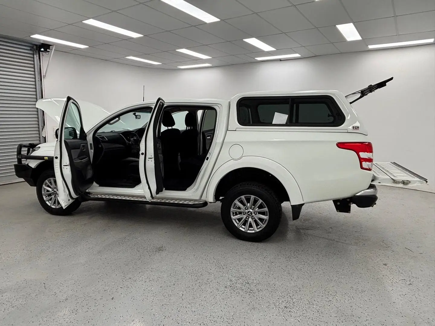 2017 Mitsubishi Triton Gallery Image 13