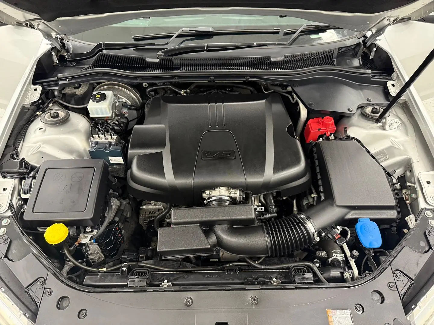 2017 Holden Commodore Gallery Image 21