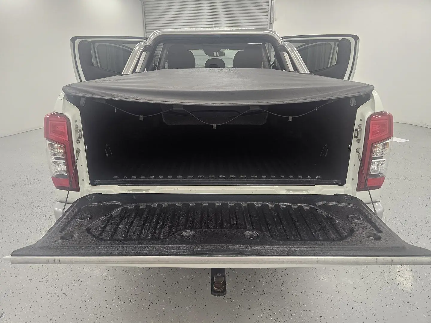 2019 Mitsubishi Triton Gallery Image 16