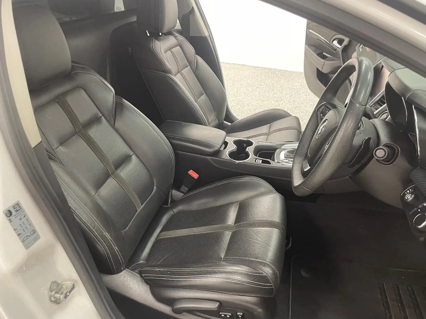 2016 Holden Ute Gallery Image 24