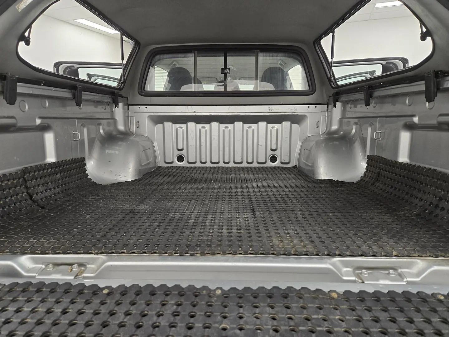 2018 Mitsubishi Triton Gallery Image 20