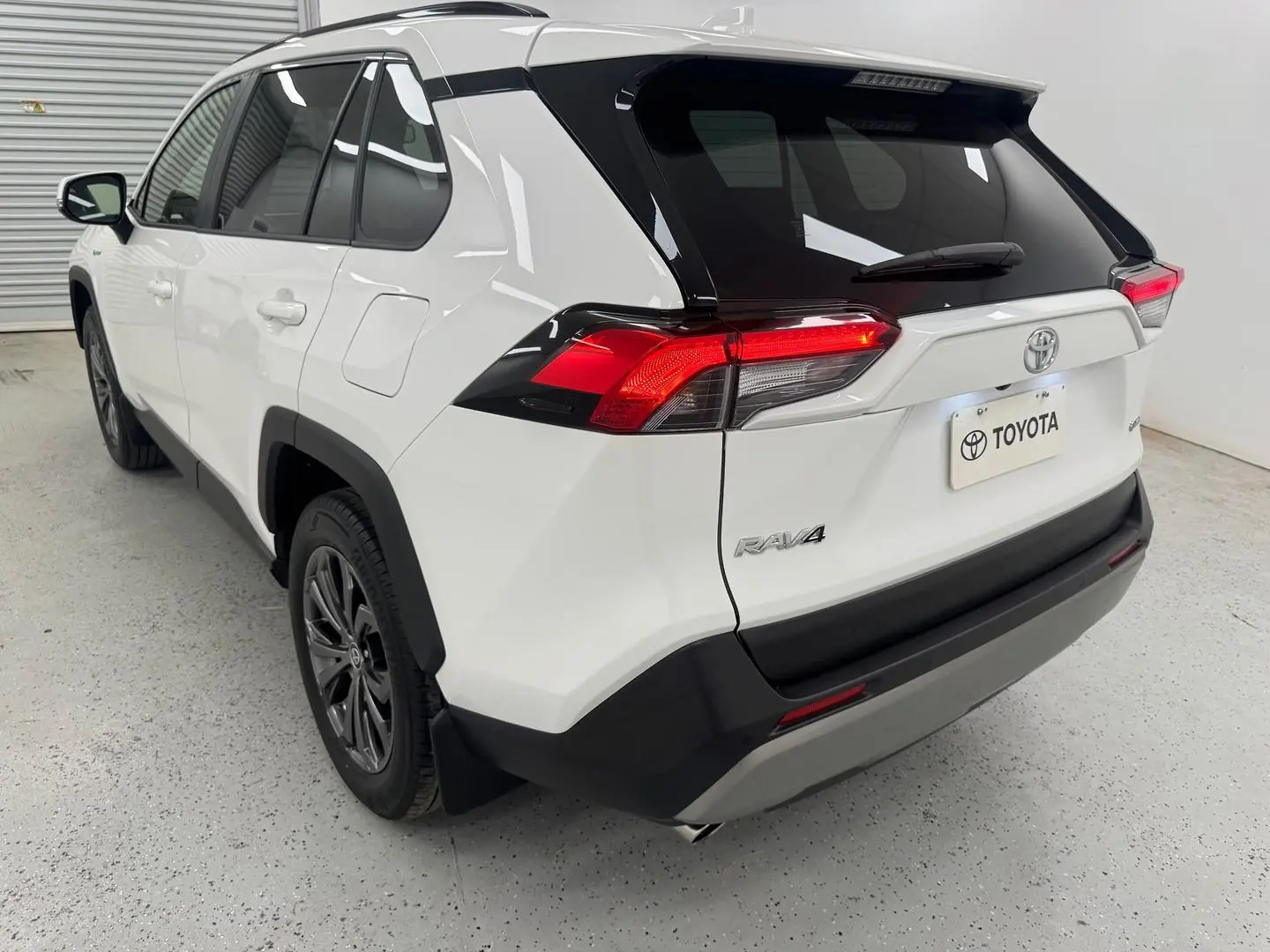 2024 Toyota RAV4 Gallery Image 4