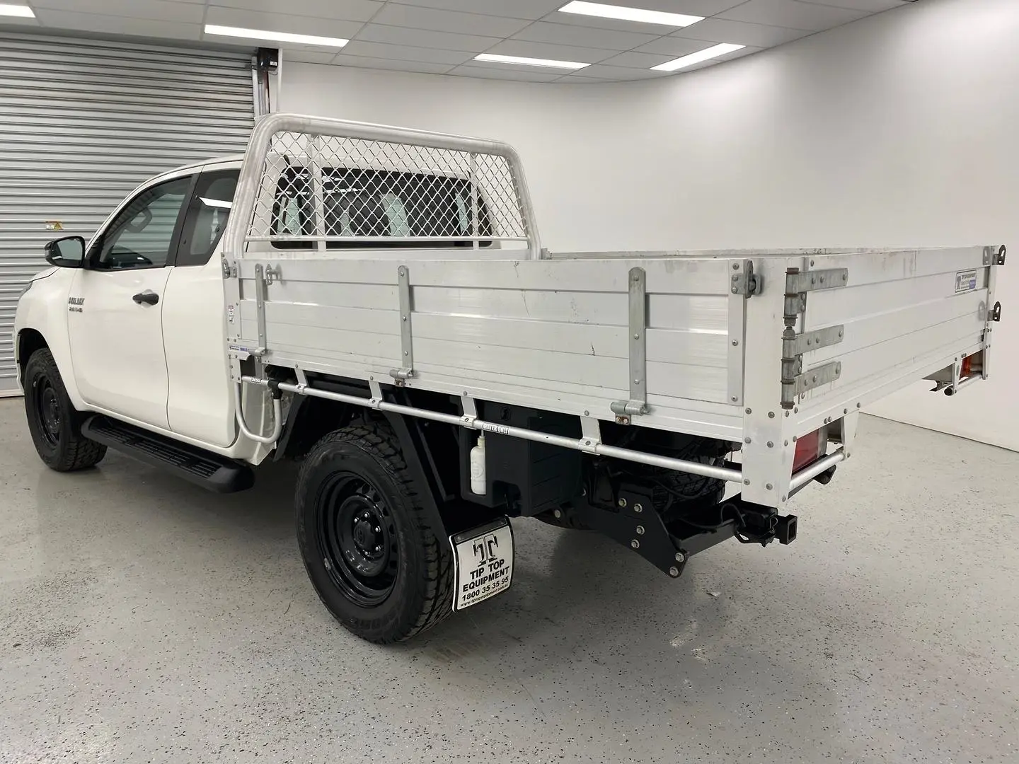 2019 Toyota Hilux Image 6