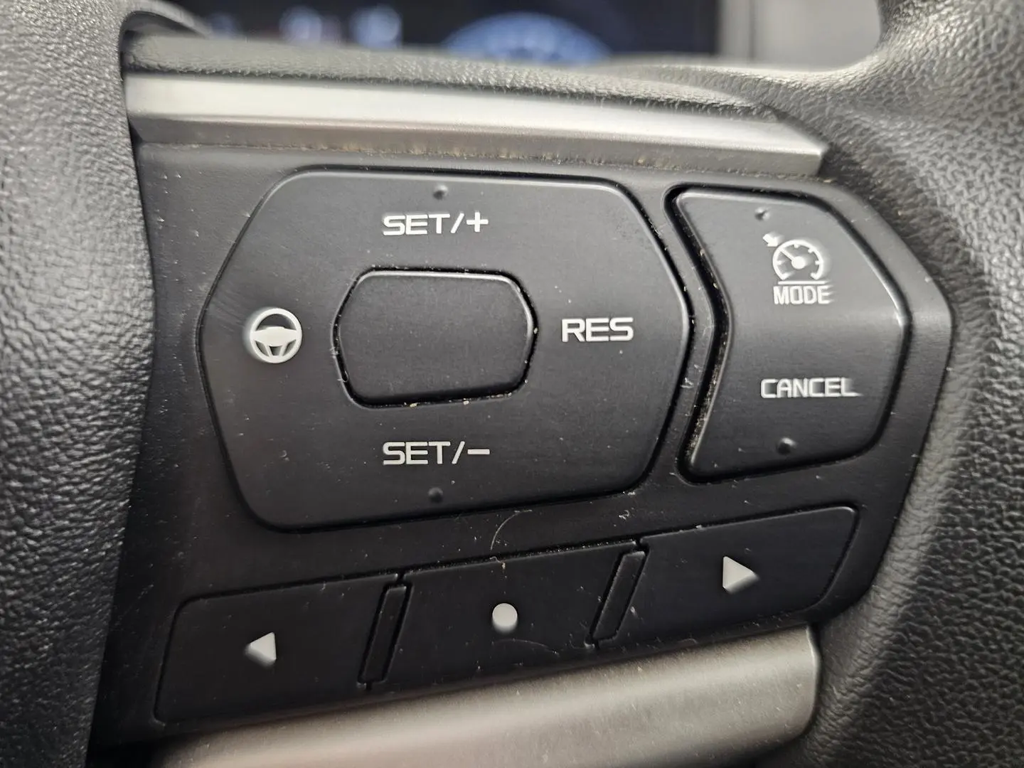 2023 Isuzu D-MAX Gallery Image 29