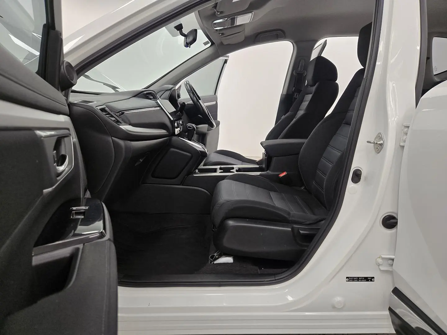 2019 Honda CR-V Gallery Image 18