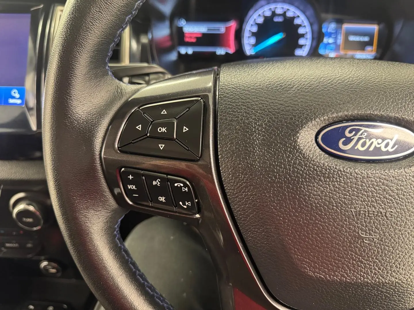 2020 Ford Everest Gallery Image 19