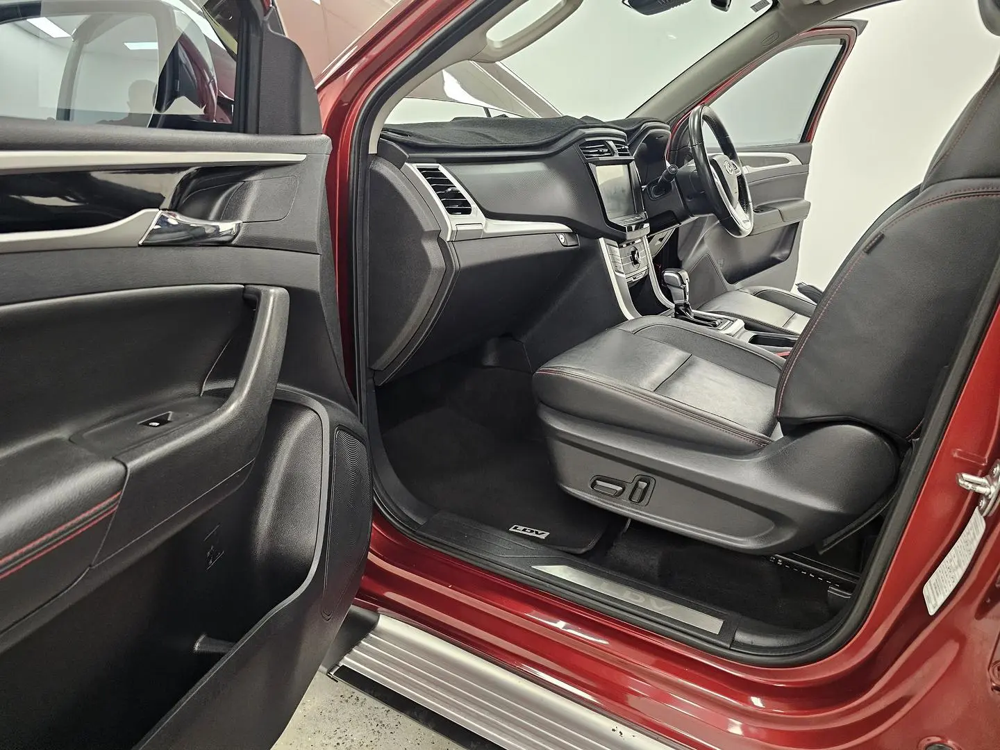 2021 LDV T60 Gallery Image 11