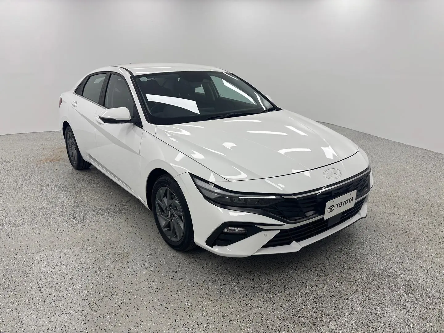 2024 Hyundai i30 Gallery Image 1