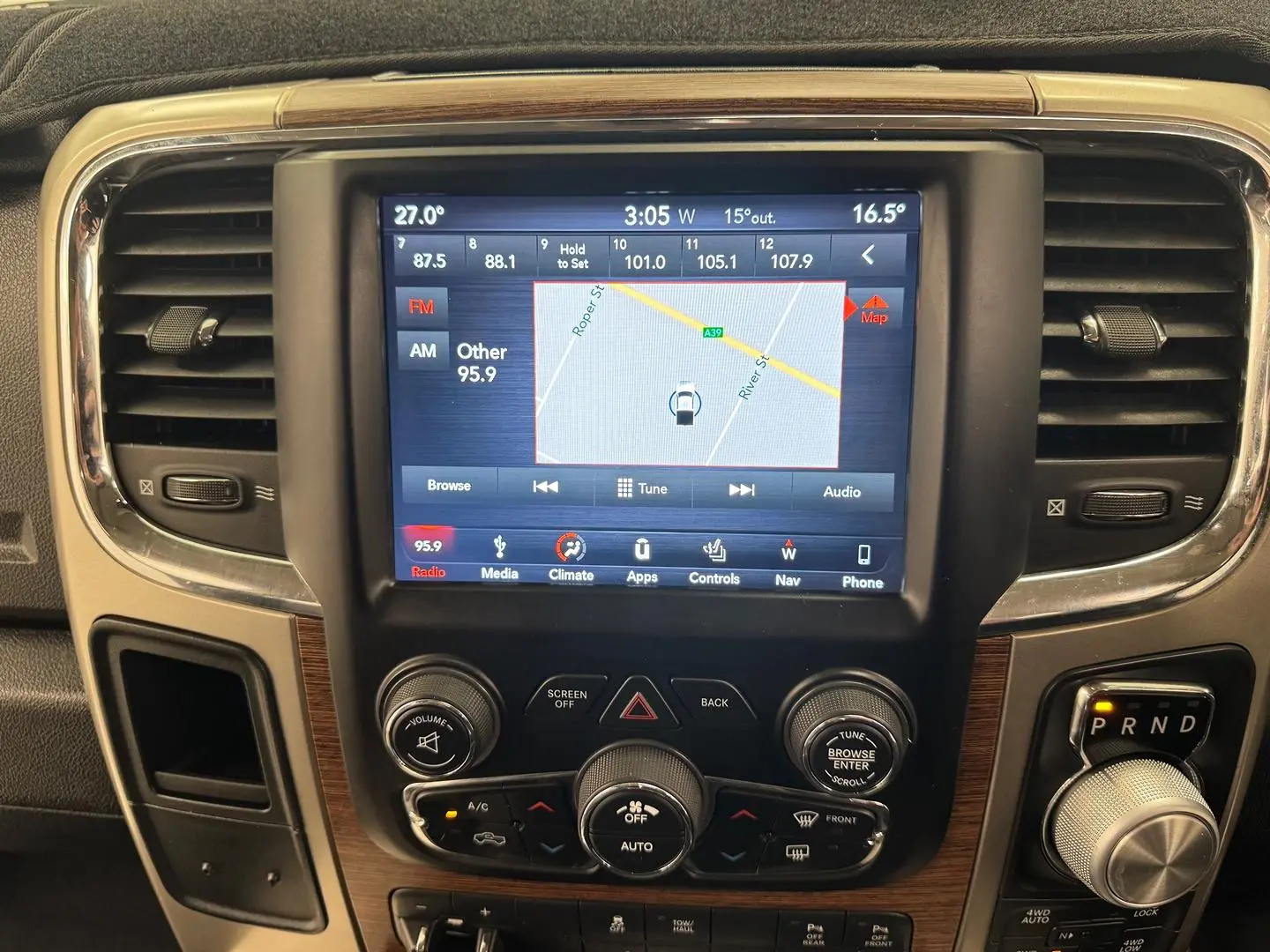 2020 RAM 1500 Gallery Image 22