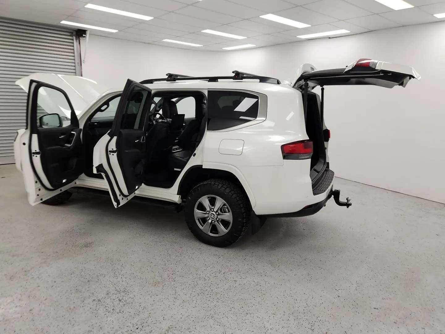 2022 Toyota Landcruiser Gallery Image 12