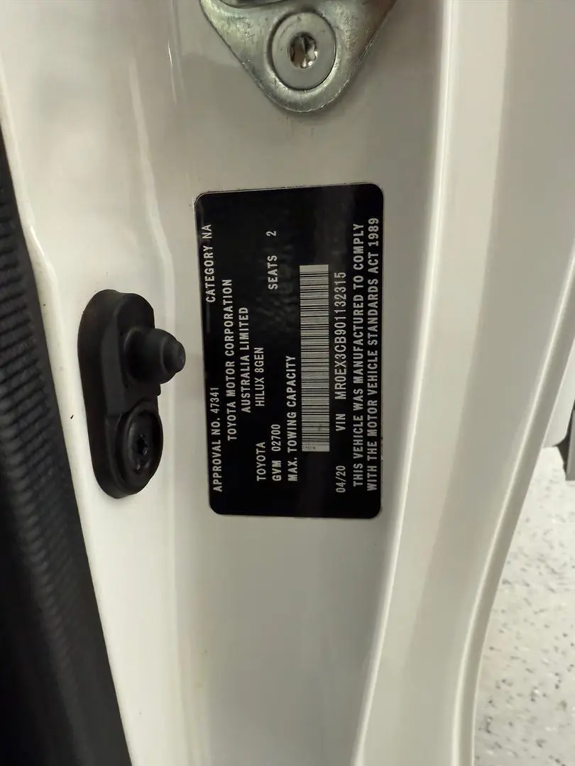 2020 Toyota Hilux Gallery Image 11
