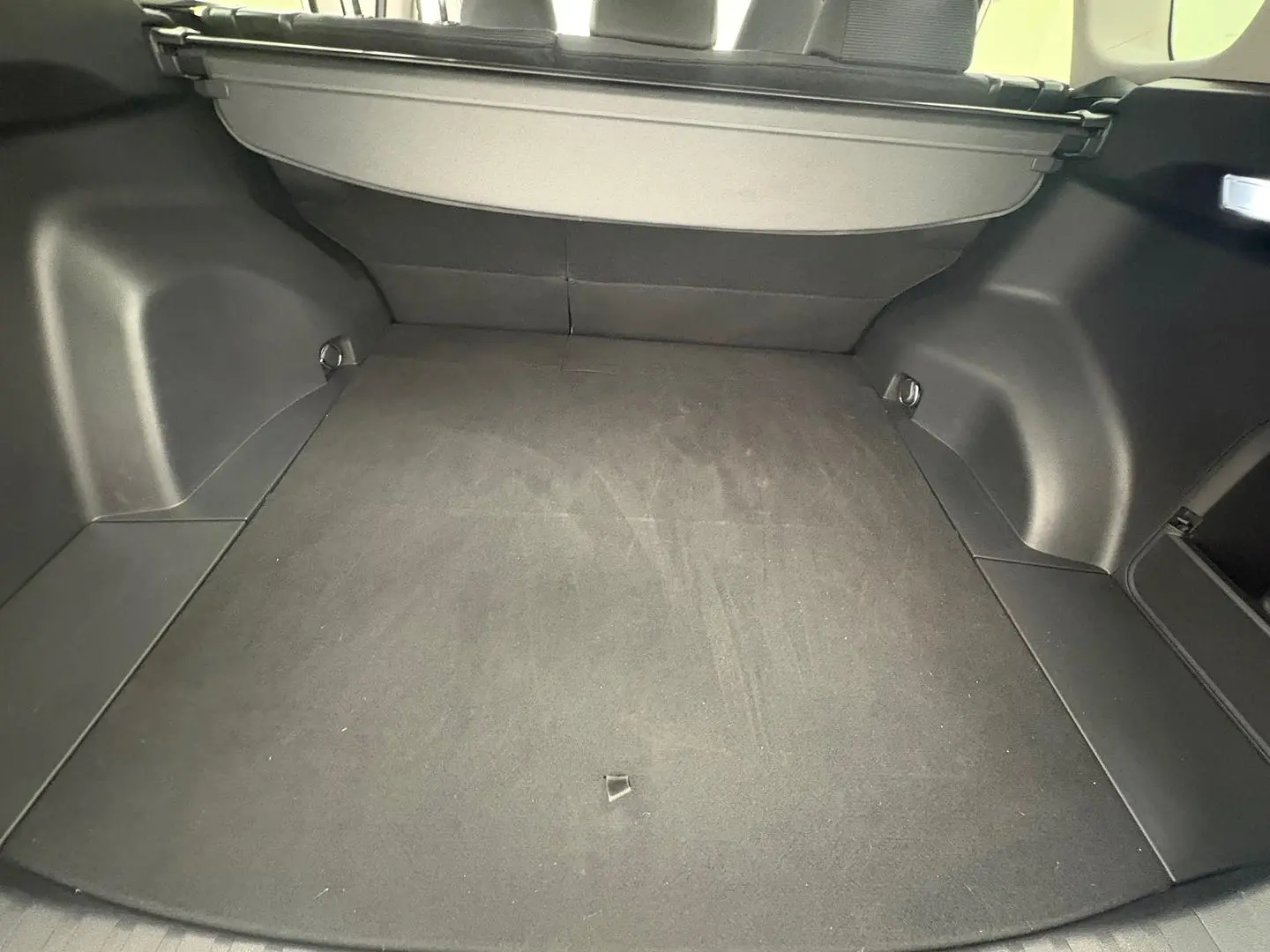 2024 Toyota RAV4 Gallery Image 20