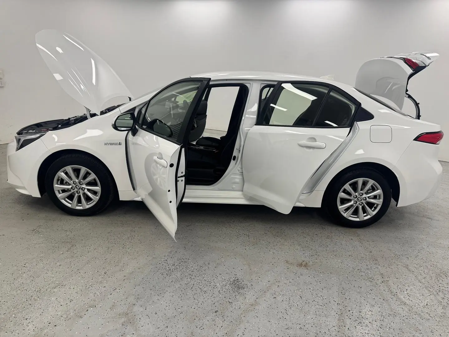 2023 Toyota Corolla Gallery Image 11
