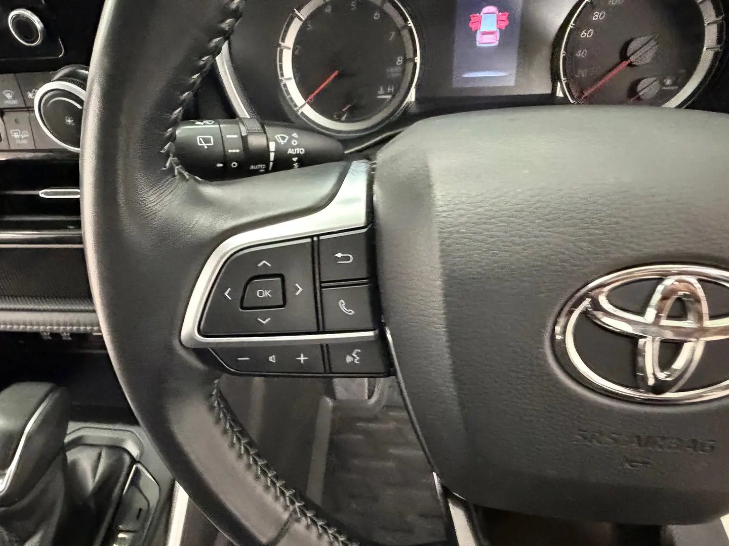 2021 Toyota Kluger Gallery Image 15