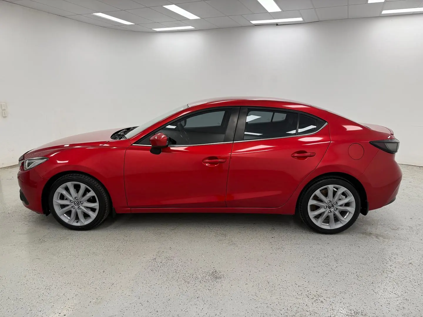 2014 Mazda 3 Gallery Image 6