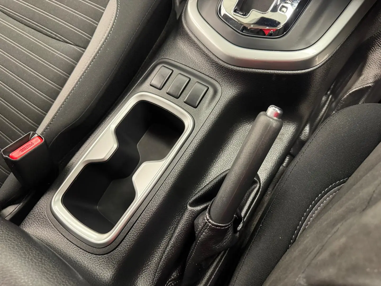 2024 Nissan Navara Gallery Image 23