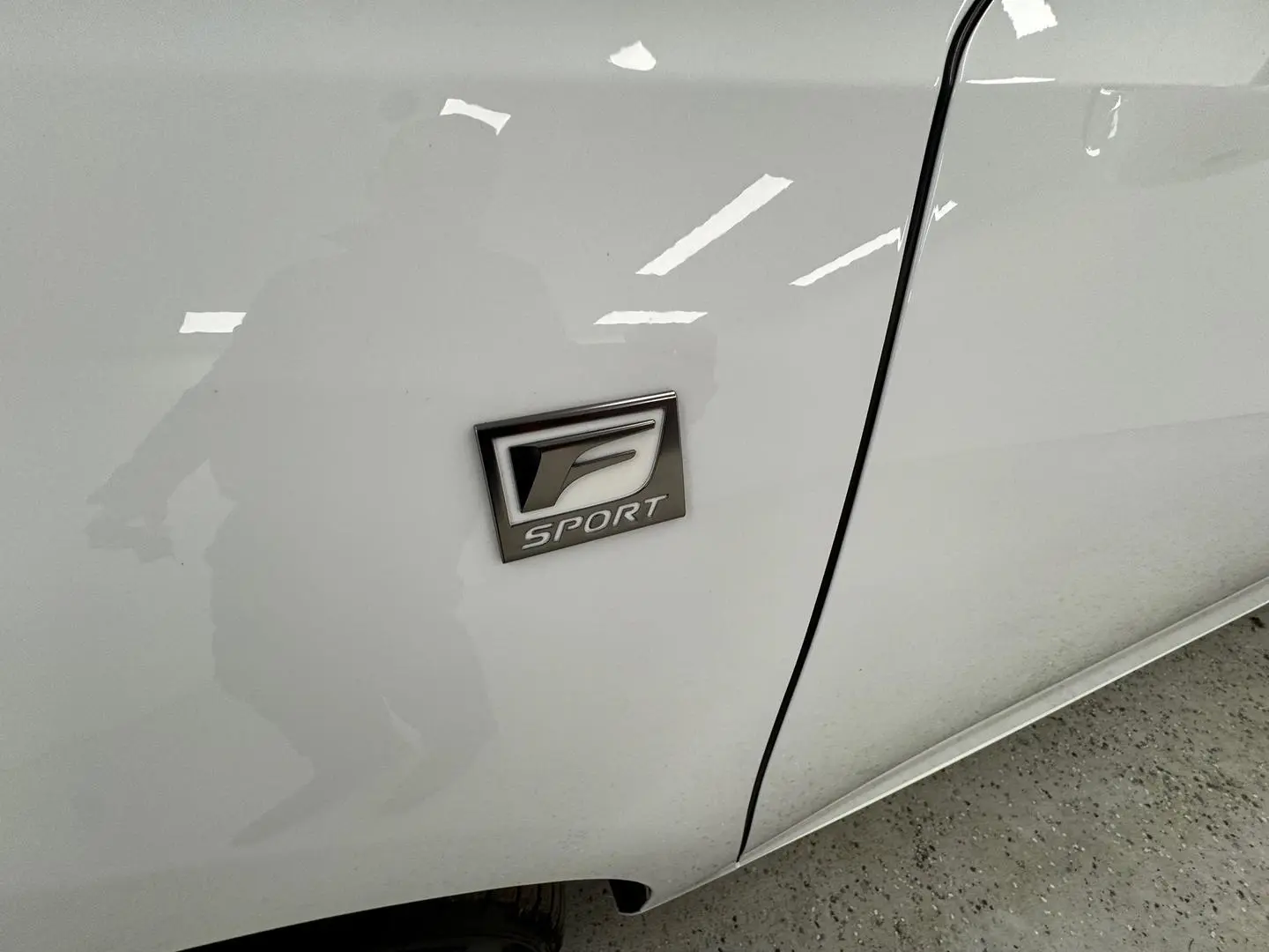 2022 Lexus ES Gallery Image 37