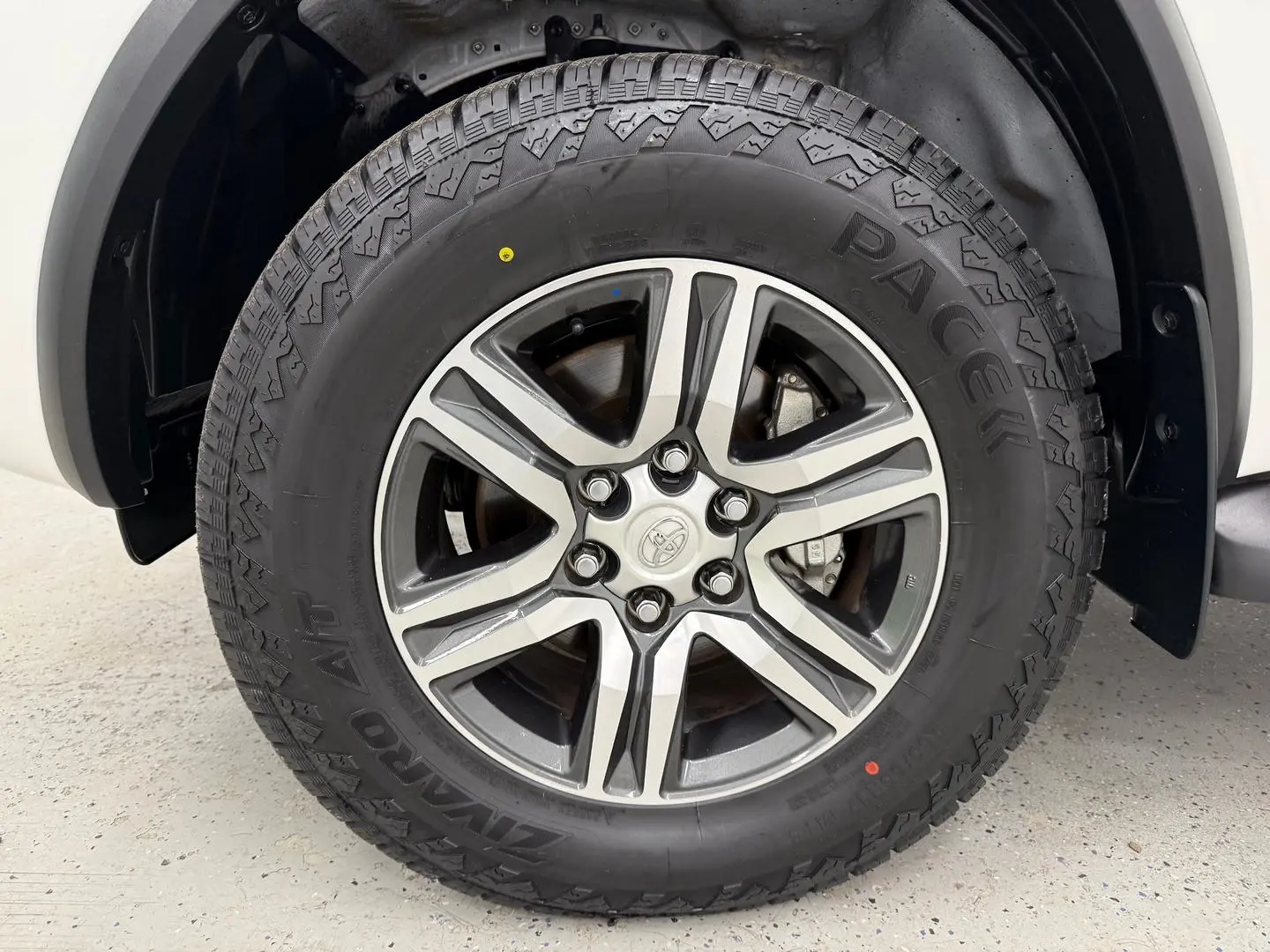 2024 Toyota Fortuner Gallery Image 9