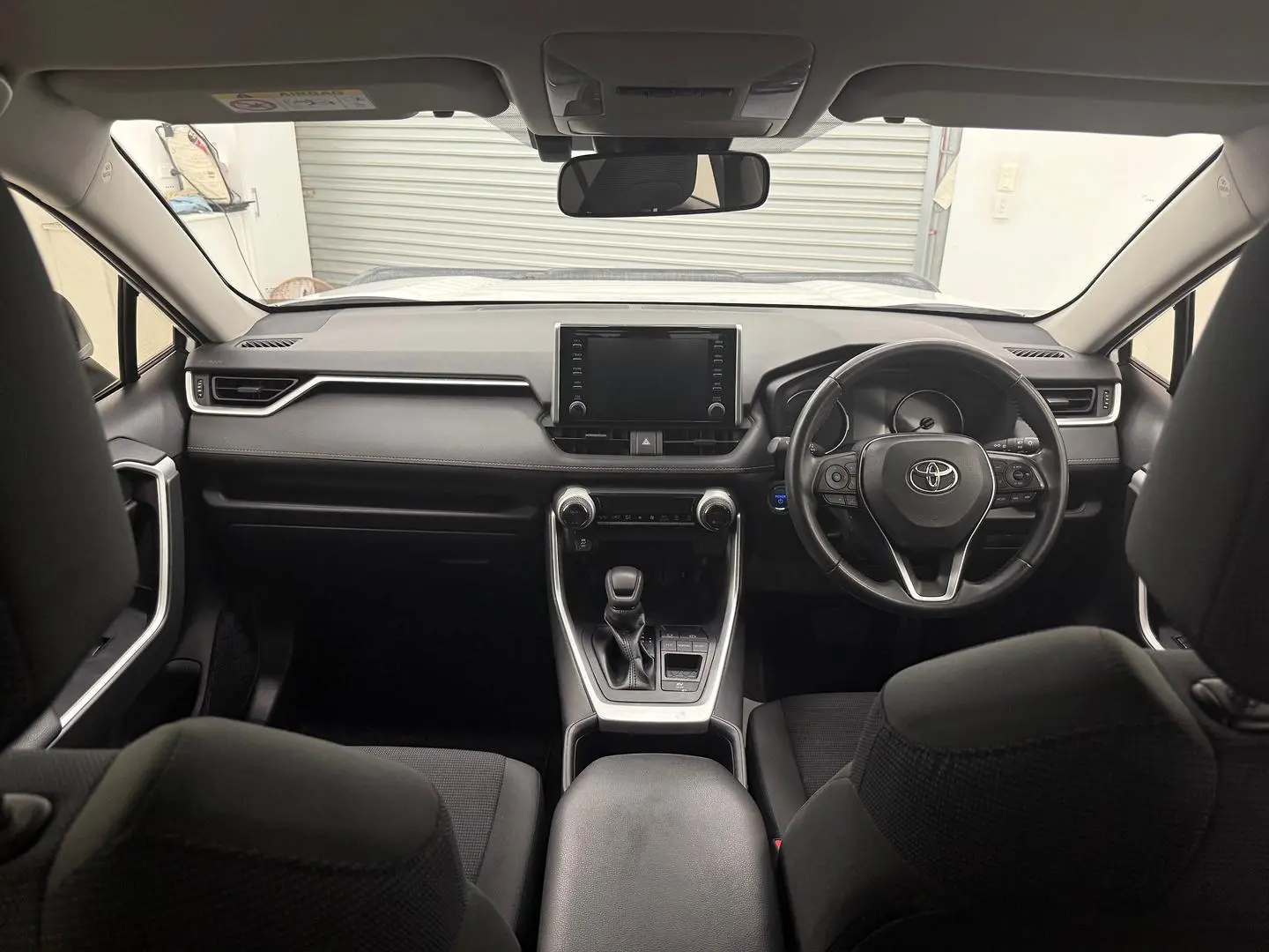 2022 Toyota RAV4 Gallery Image 25