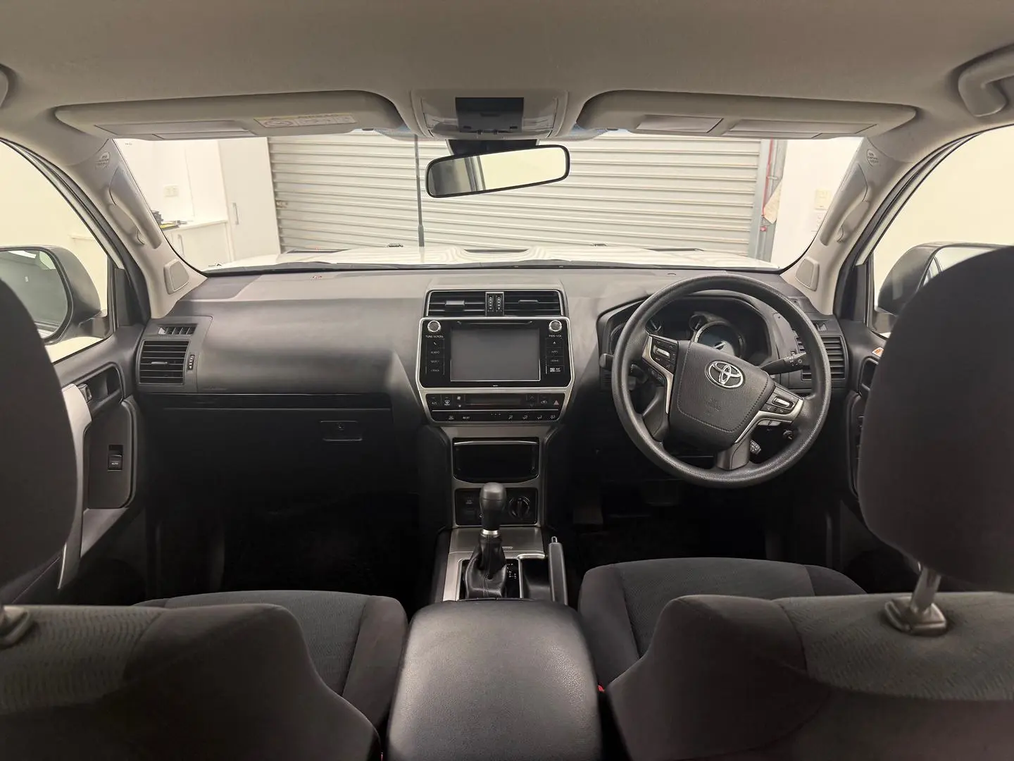 2020 Toyota Landcruiser Prado Gallery Image 23