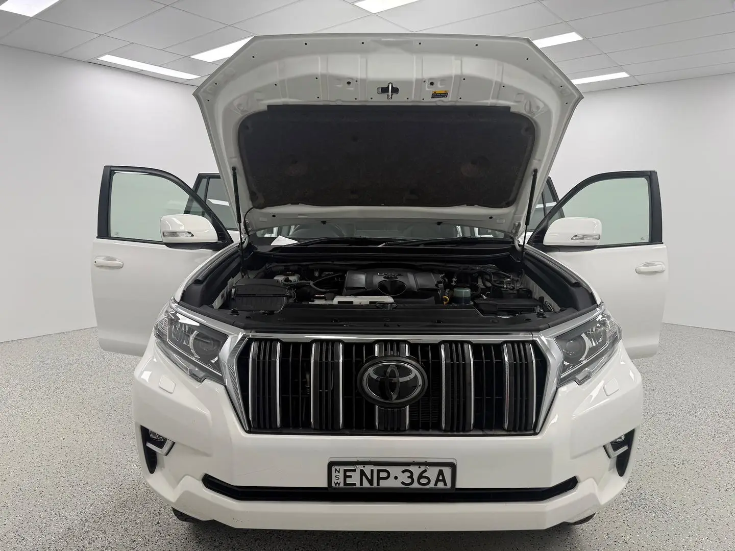 2021 Toyota Landcruiser Prado Gallery Image 21