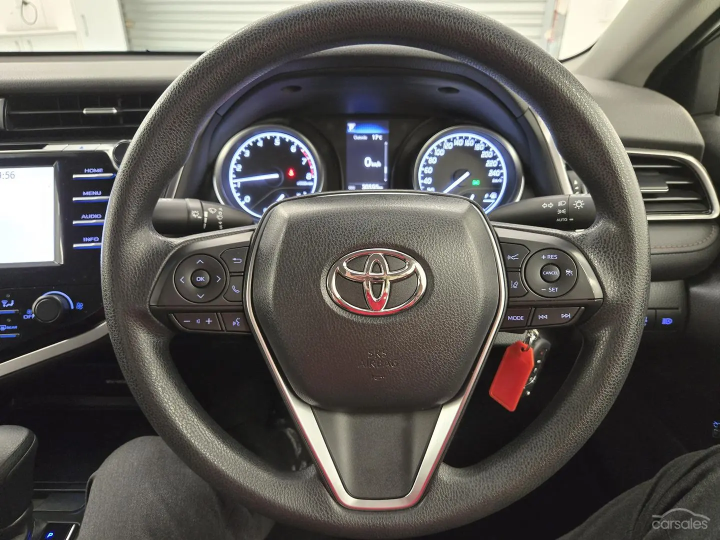 2019 Toyota Camry Image 23