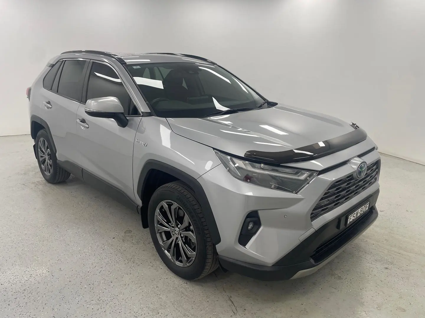 2022 Toyota RAV4 Gallery Image 1