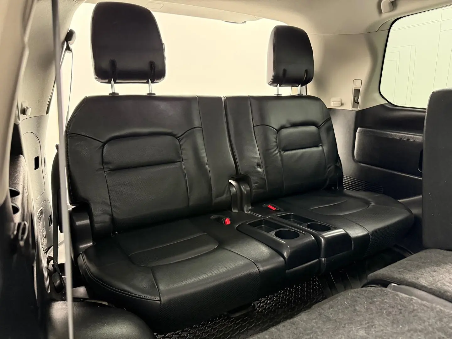 2019 Toyota Landcruiser Gallery Image 19