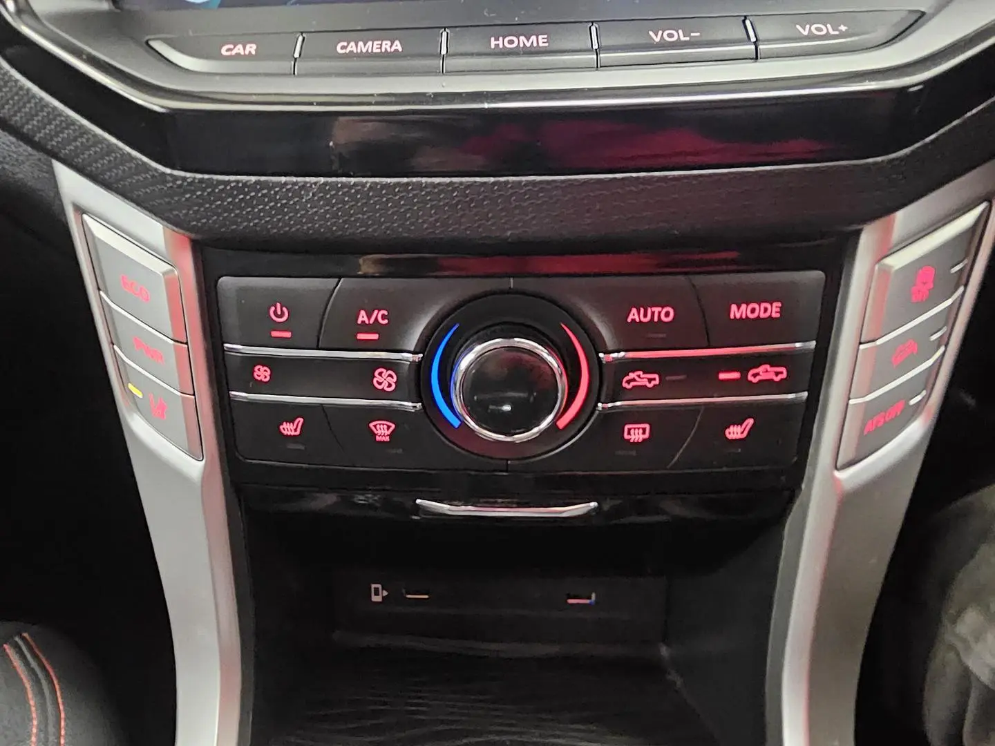 2021 LDV T60 Gallery Image 30