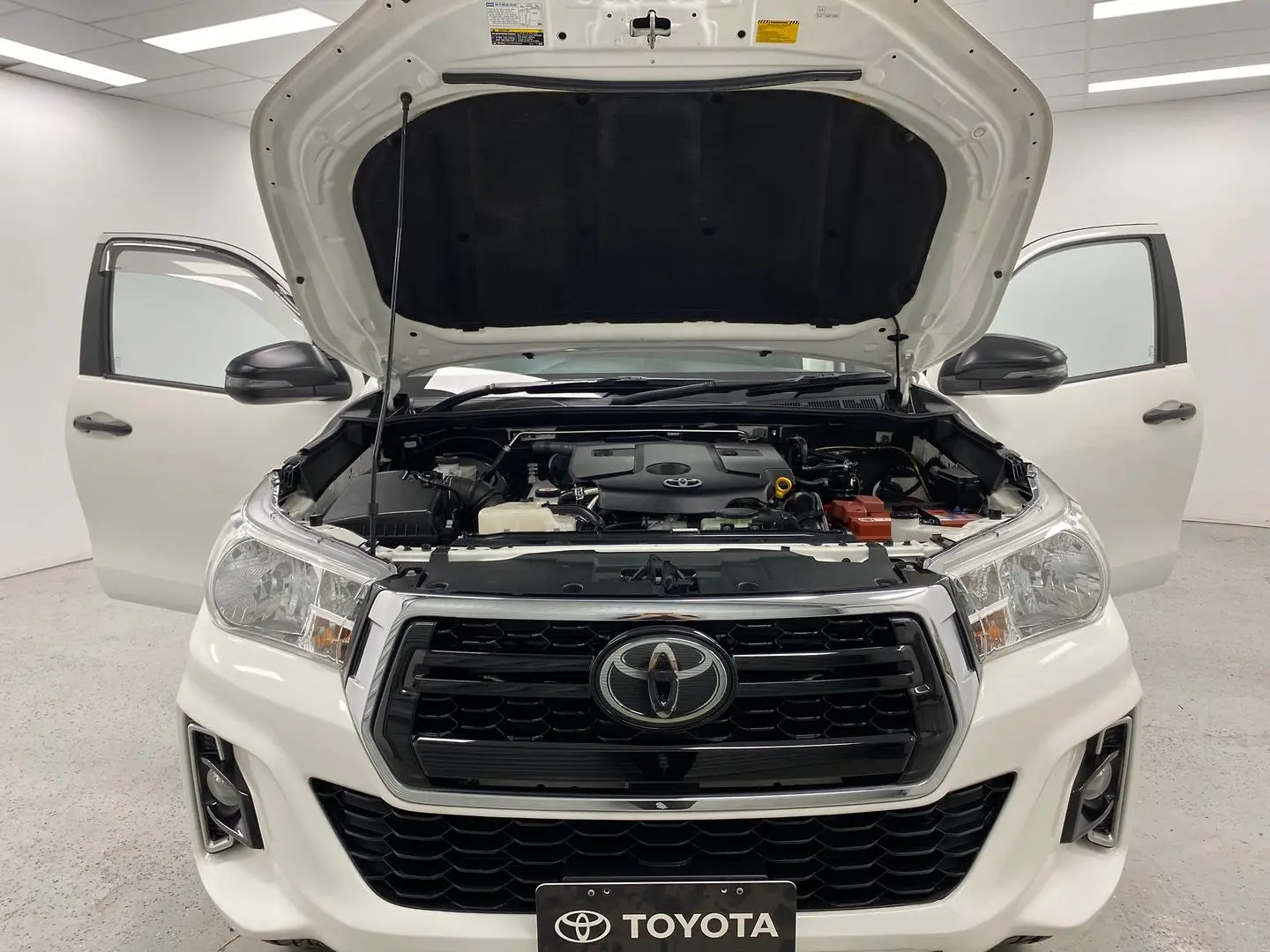 2019 Toyota Hilux Image 16