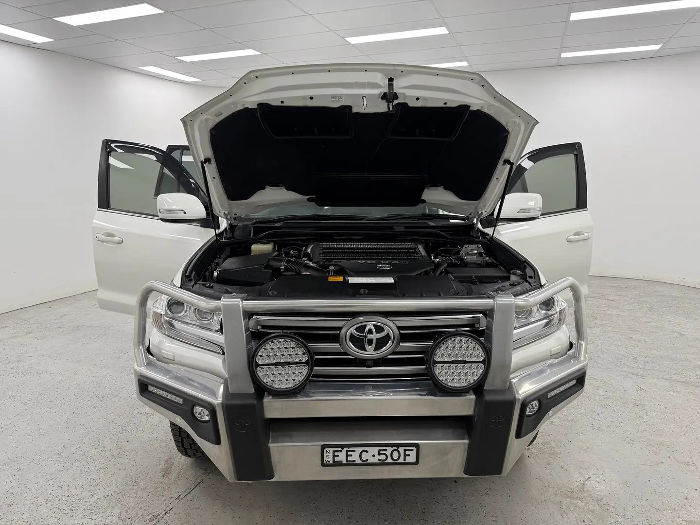 2019 Toyota Landcruiser Gallery Image 22