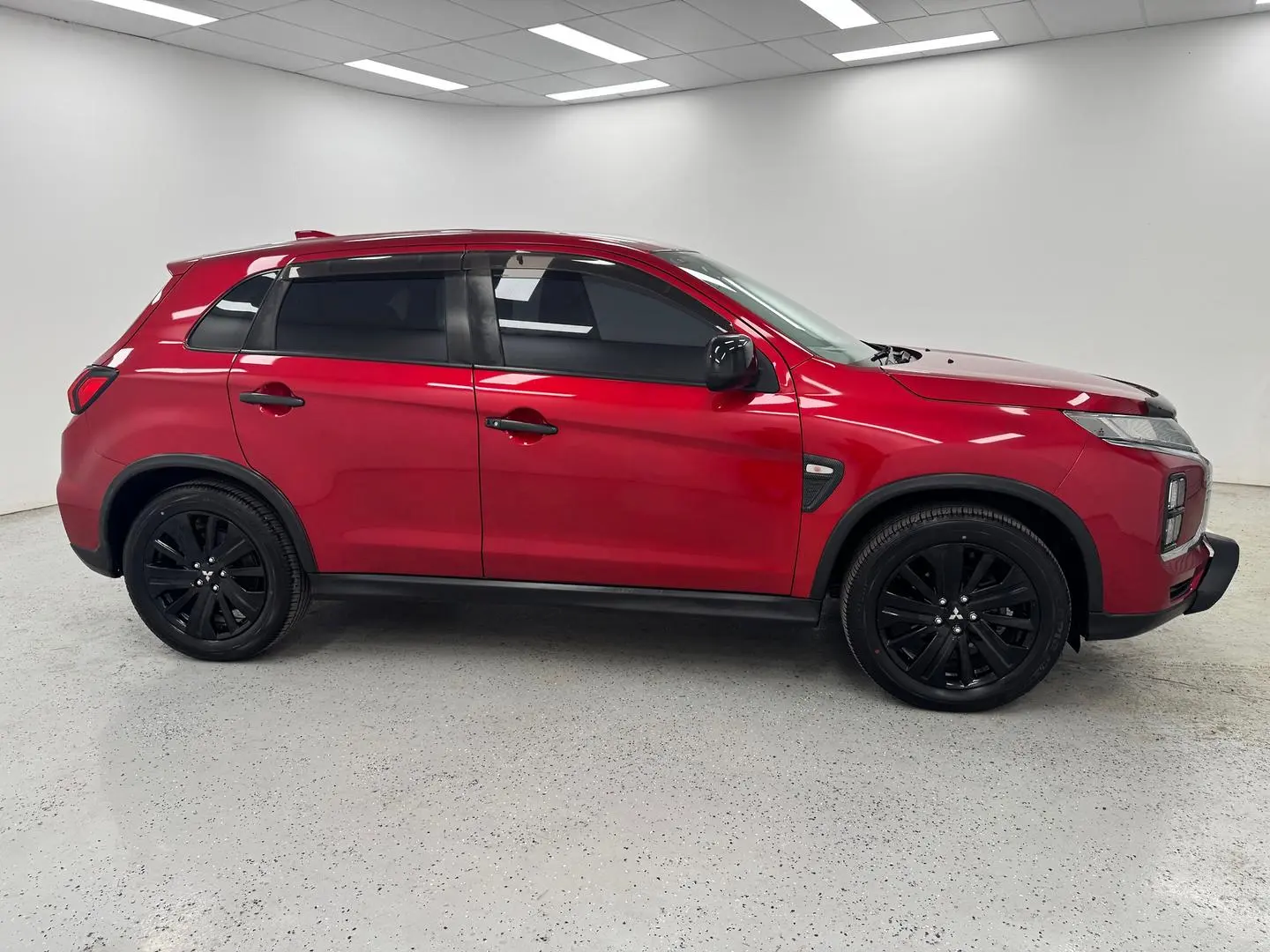 2019 Mitsubishi ASX Gallery Image 2
