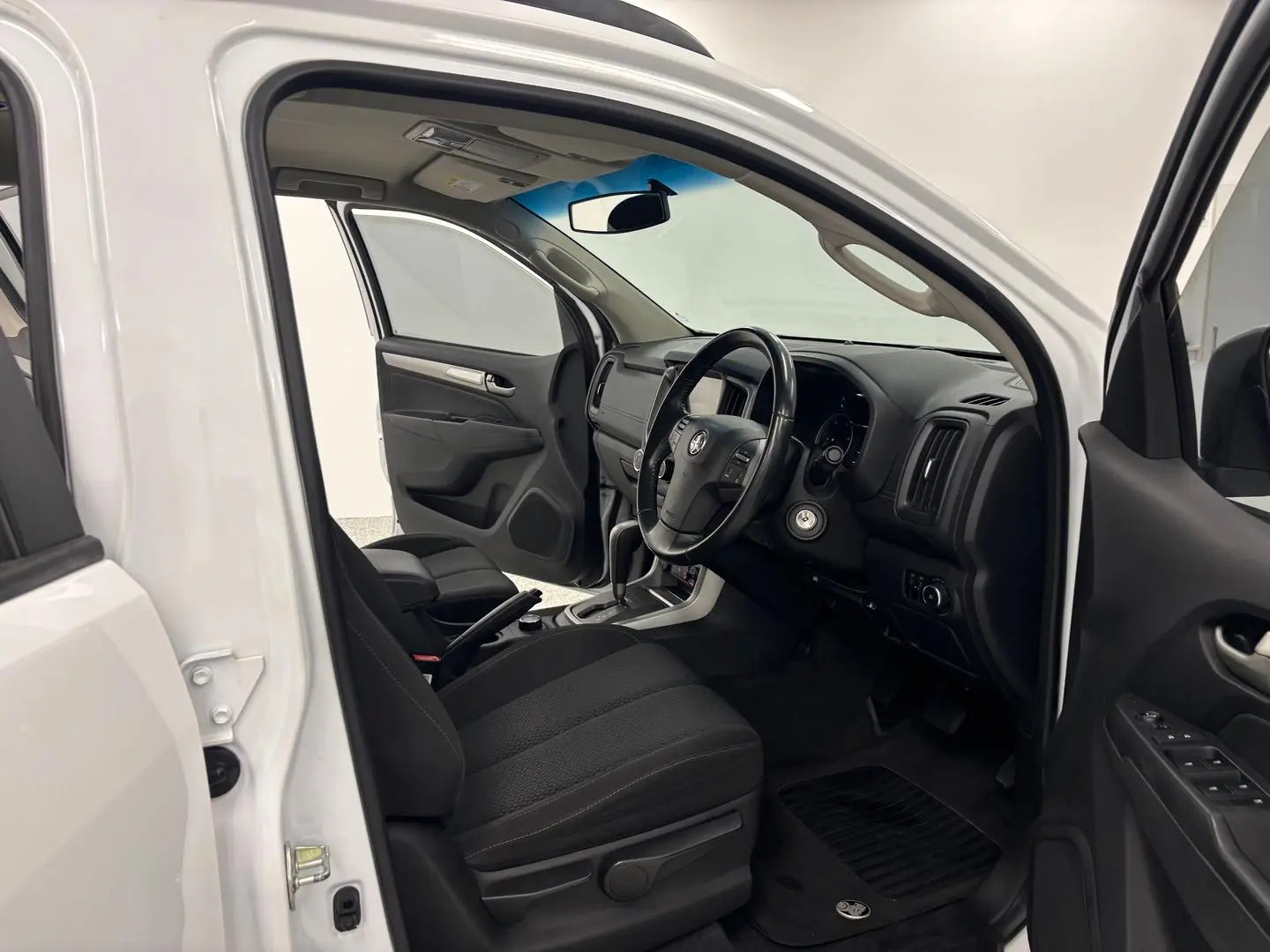 2020 Holden Trailblazer Gallery Image 23