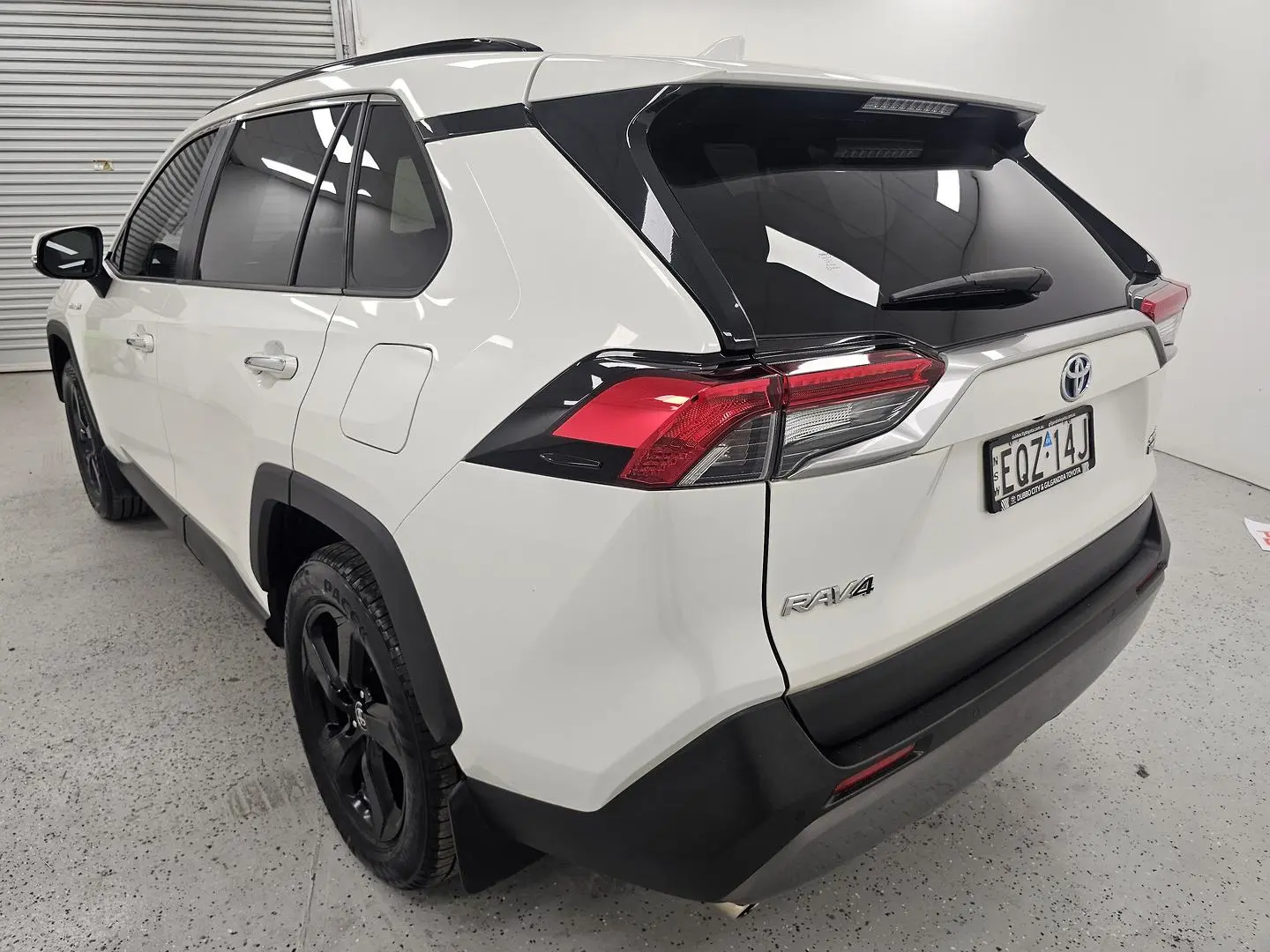 2021 Toyota RAV4 Gallery Image 5