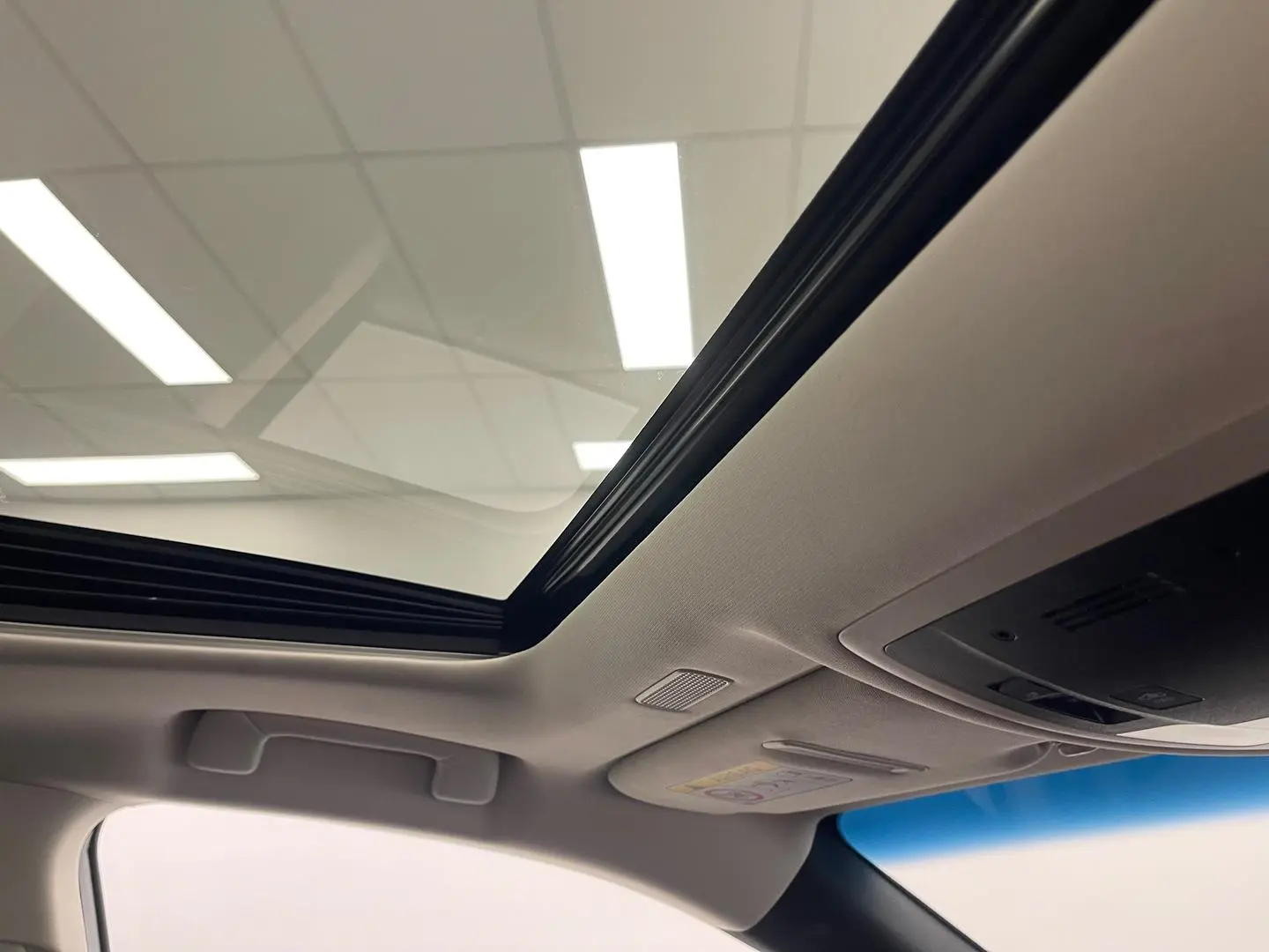 2021 Lexus ES Gallery Image 33