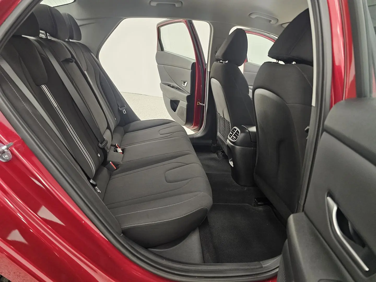 2024 Hyundai i30 Gallery Image 21