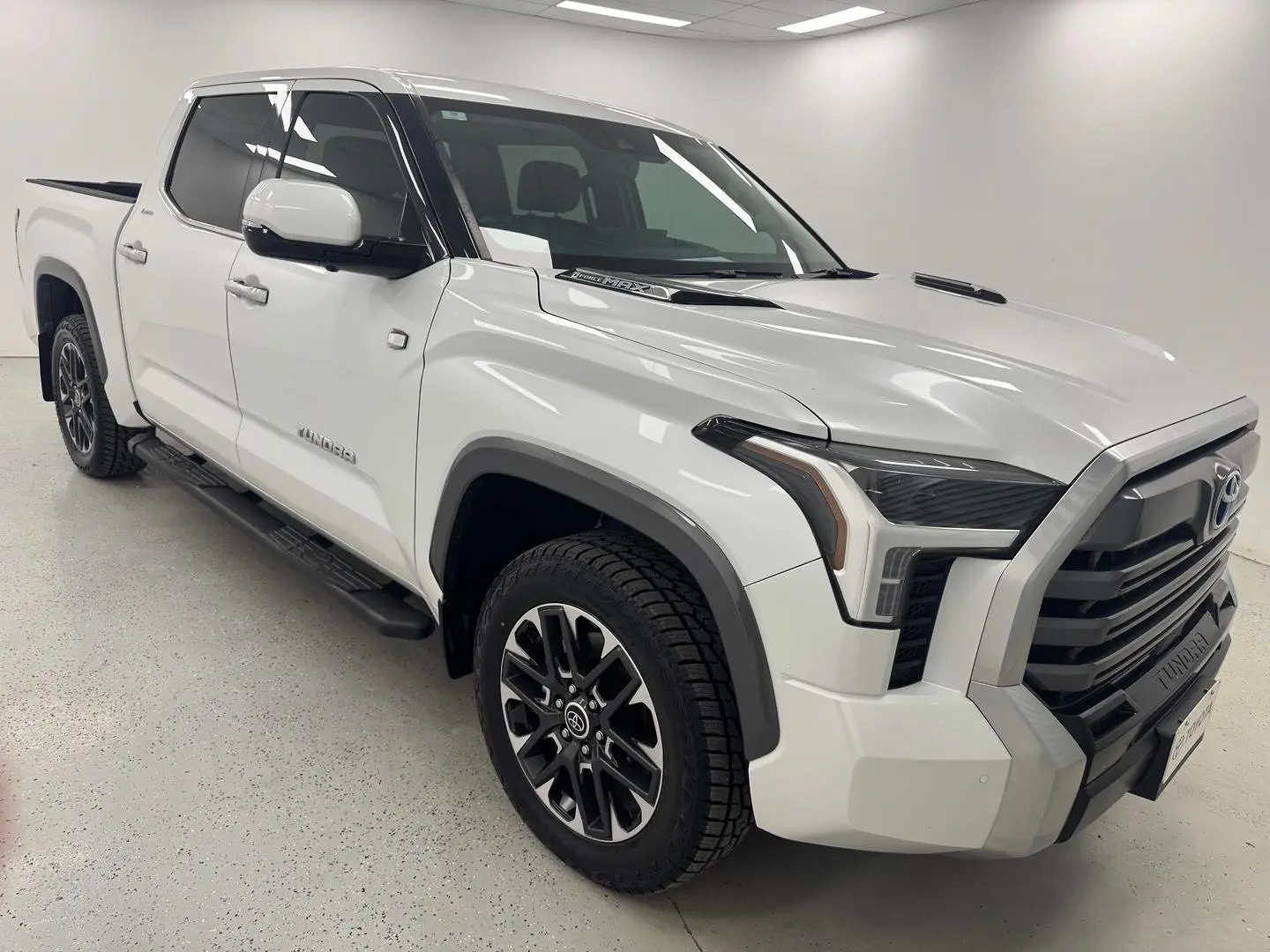 2023 Toyota Tundra Gallery Image 1