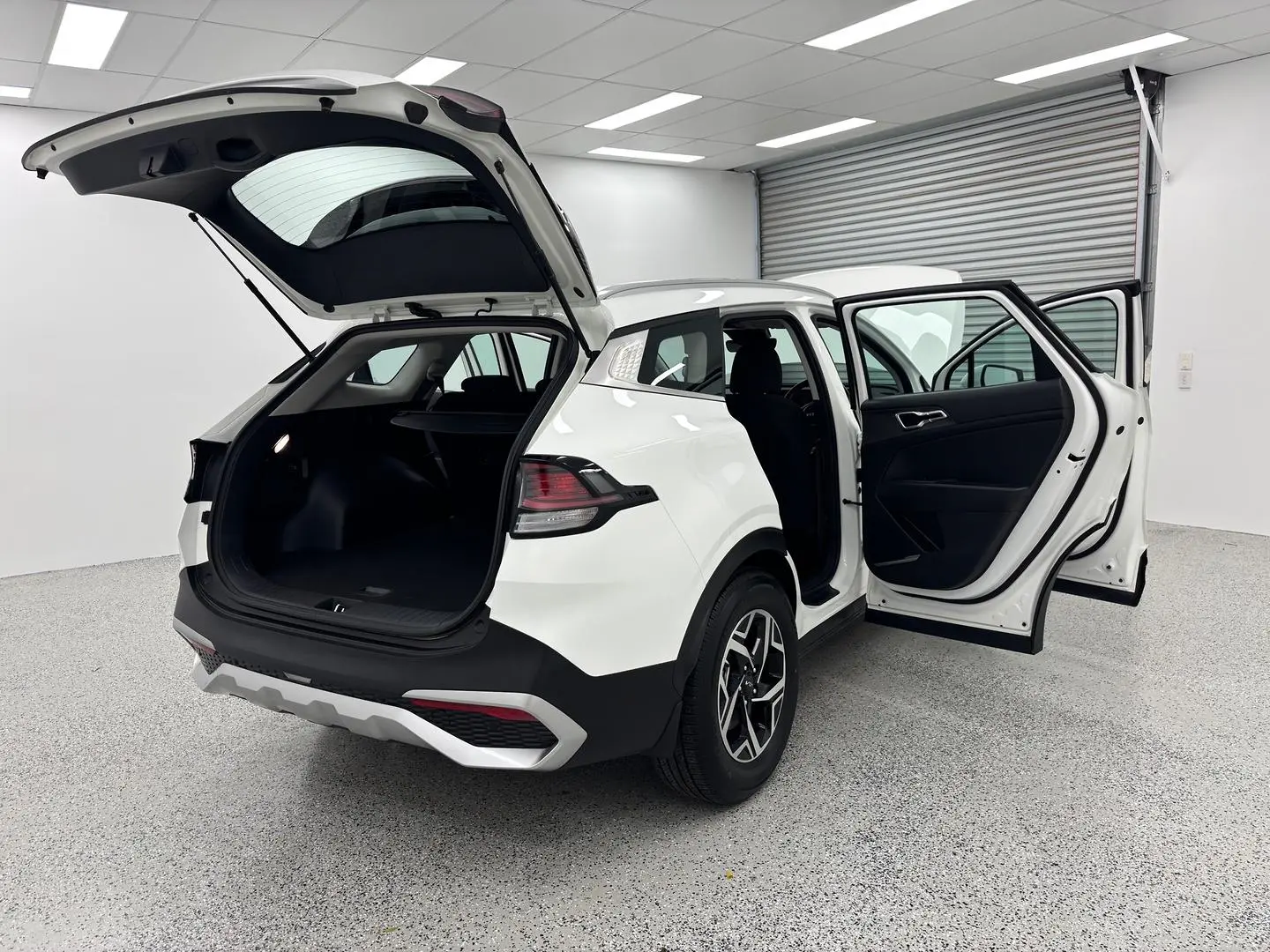 2024 Kia Sportage Gallery Image 10