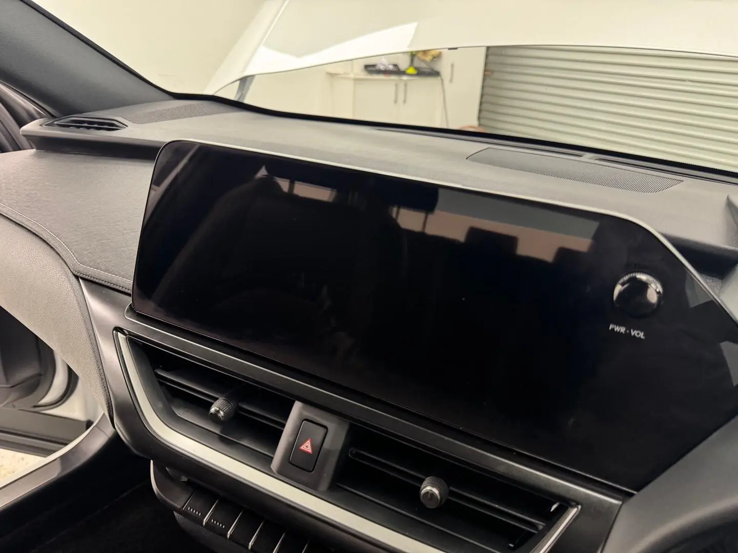 2023 Lexus UX Gallery Image 19