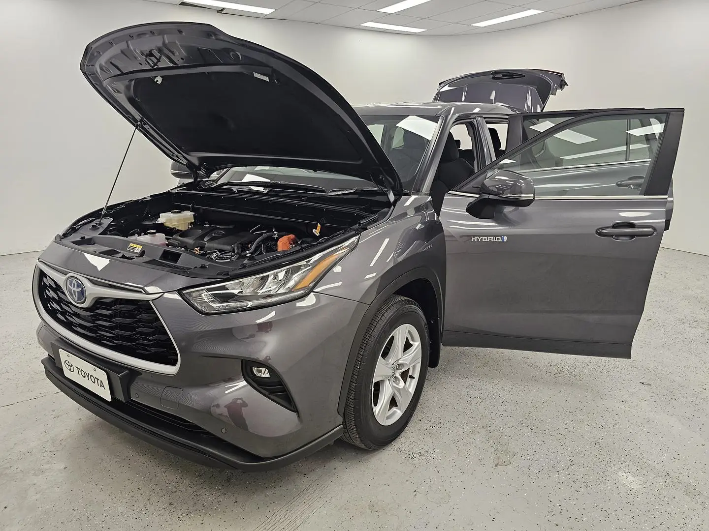 2024 Toyota Kluger Gallery Image 8