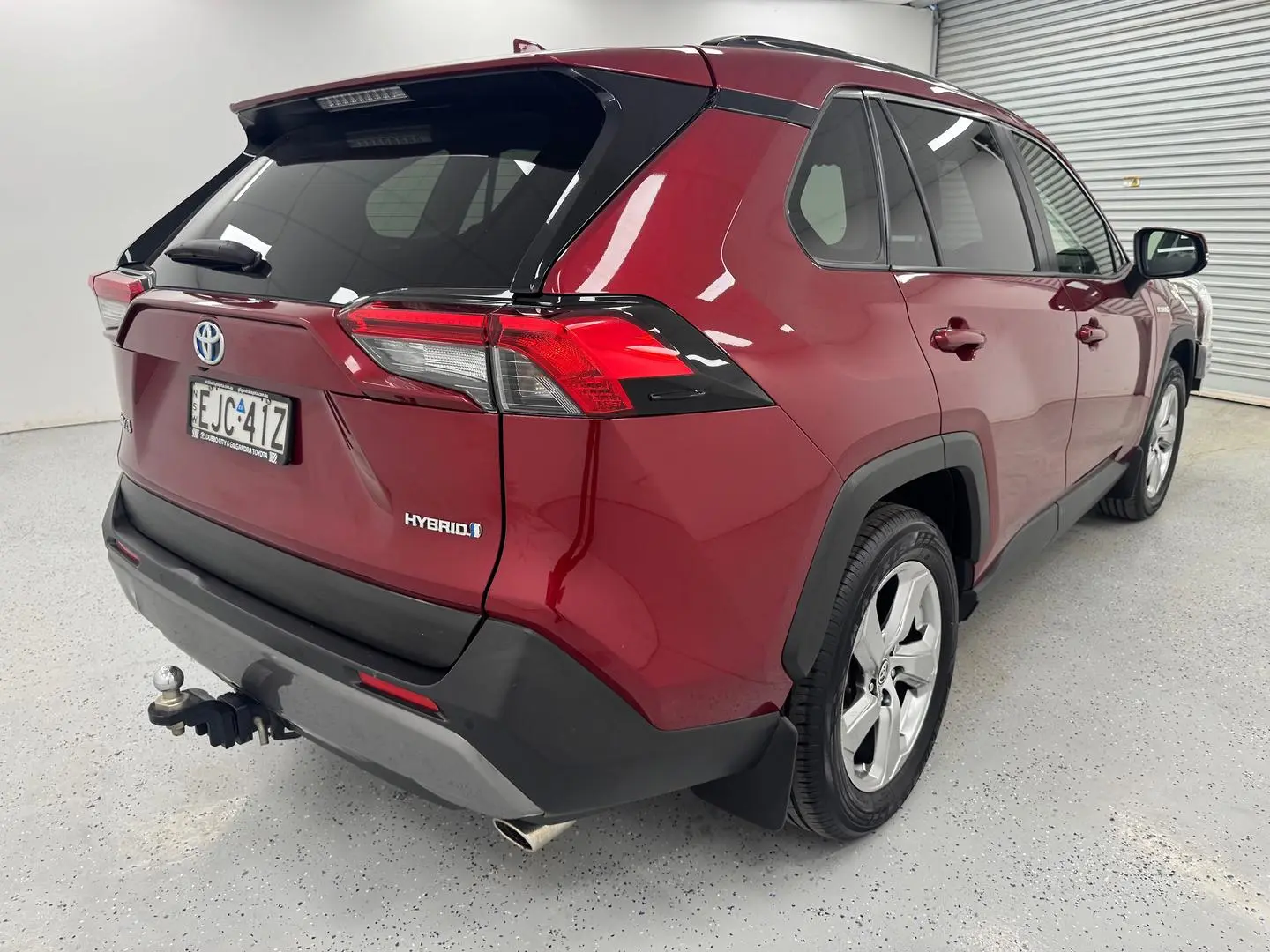 2020 Toyota RAV4 Gallery Image 3